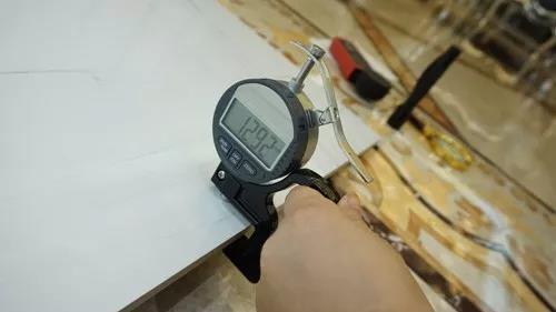 新浪评测：通利大理石瓷砖 在黑白线中找寻希腊的神话(图7)